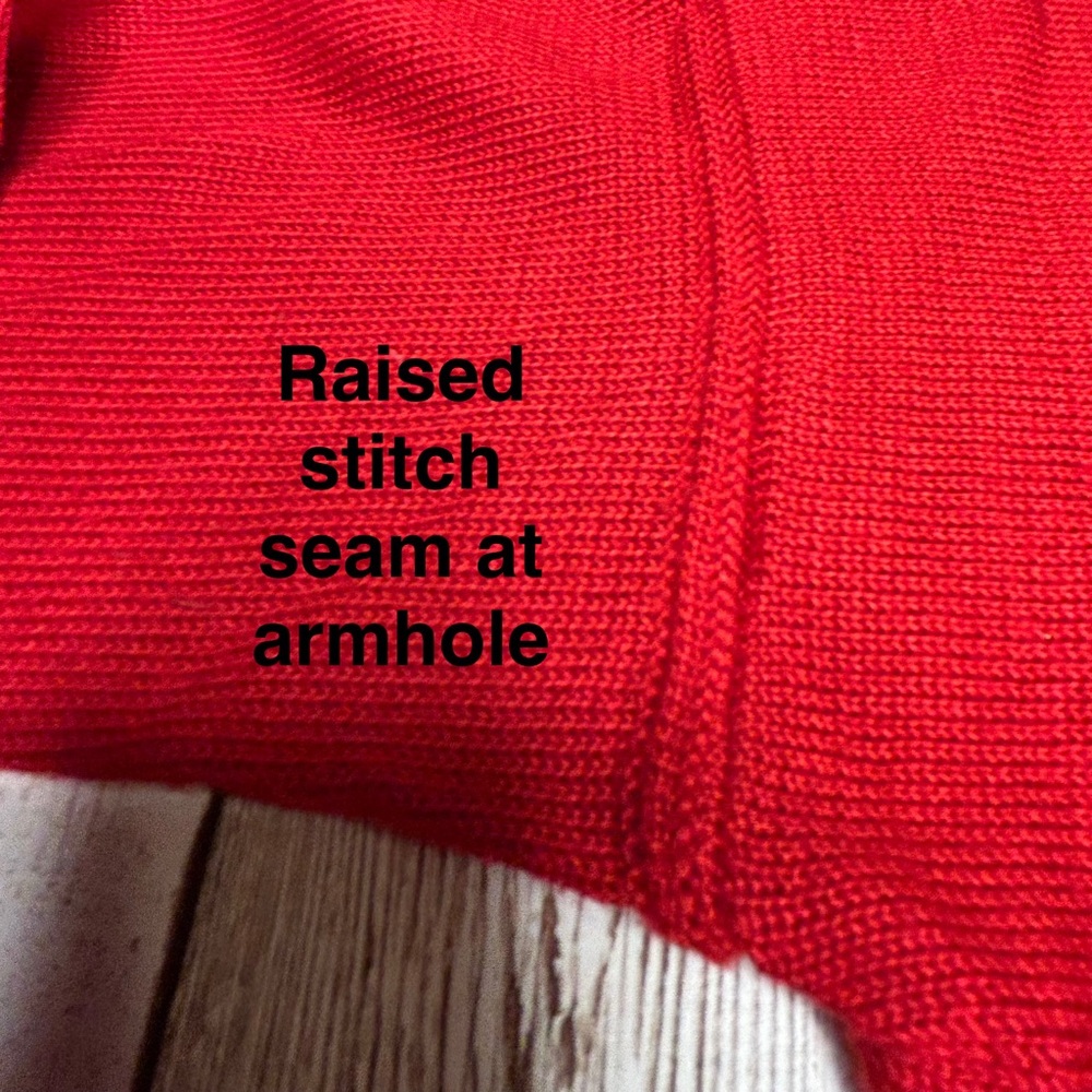 Van Heusen, crewneck,fine gauge sweater w/vertical raised stitching -size S/P - Picture 11 of 12
